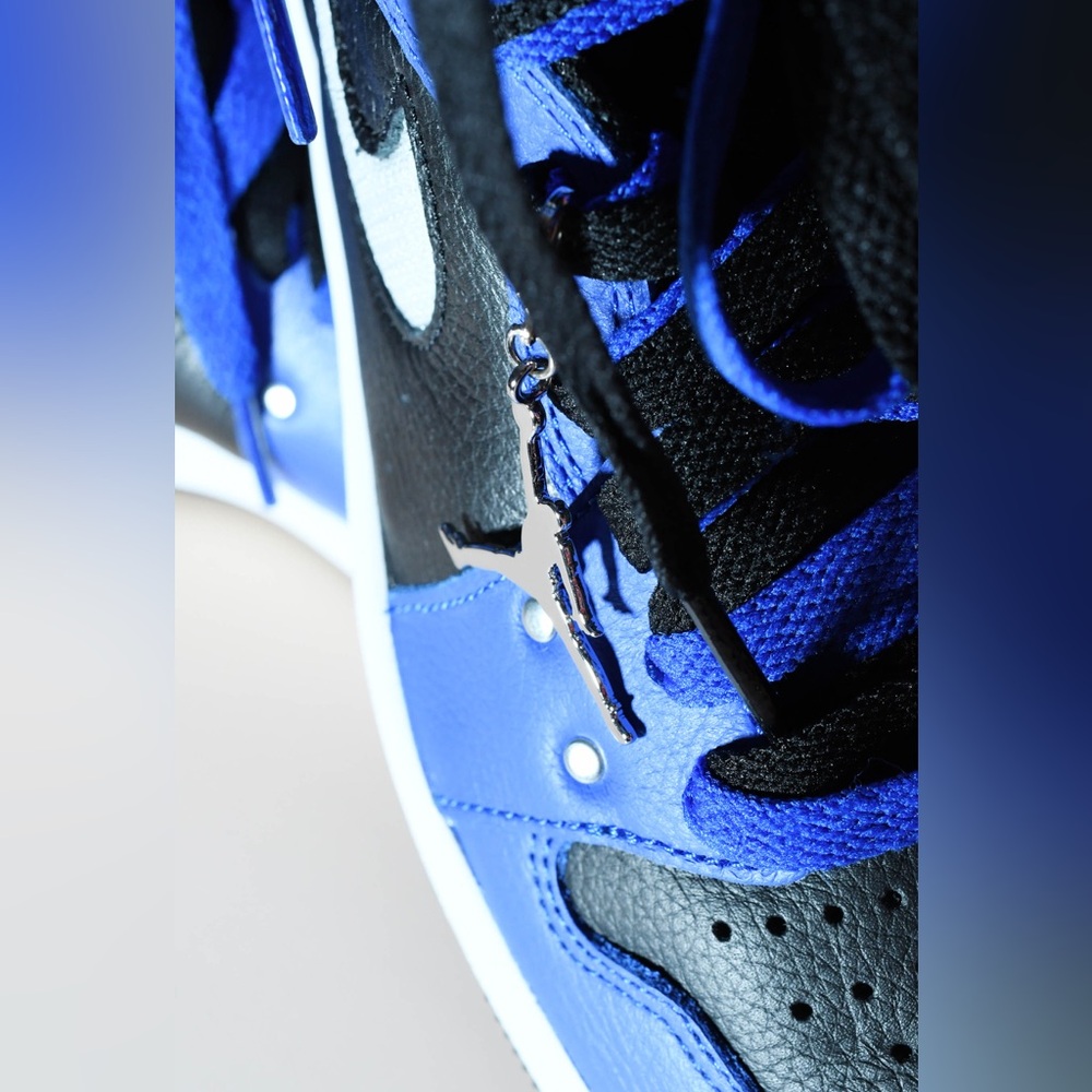Jordan Air Retro High Zoom Sisterhood - Picture 7 of 8